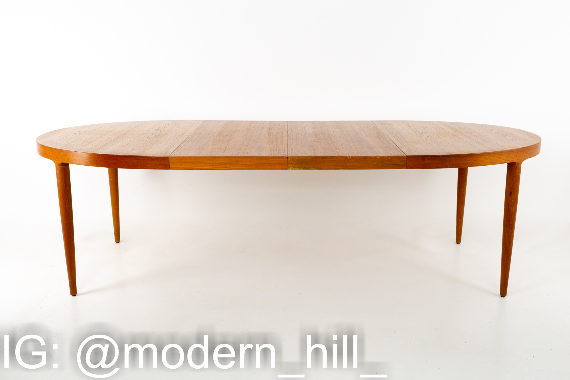 Moreddi Mid Century Danish Modern Teak Oval Dining Table