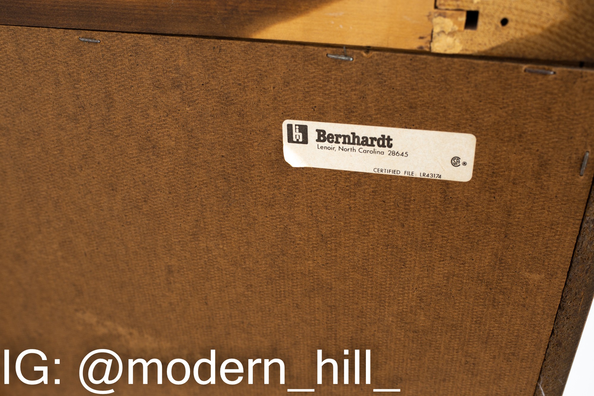 Milo Baughman Style Bernhardt Mid Century Burlwood Low Sideboard Buffet Credenza