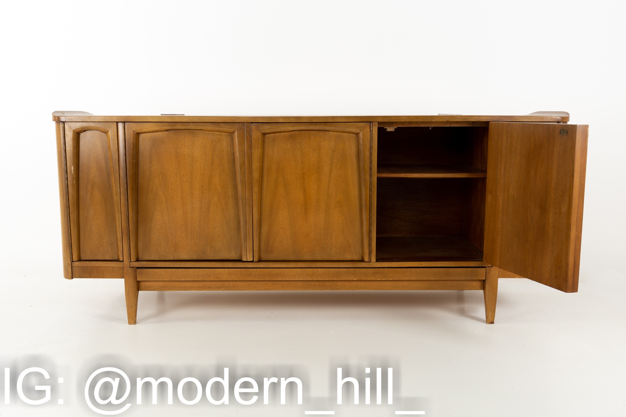 American of Martinsville Mid Century Walnut Sideboard Buffet Credenza