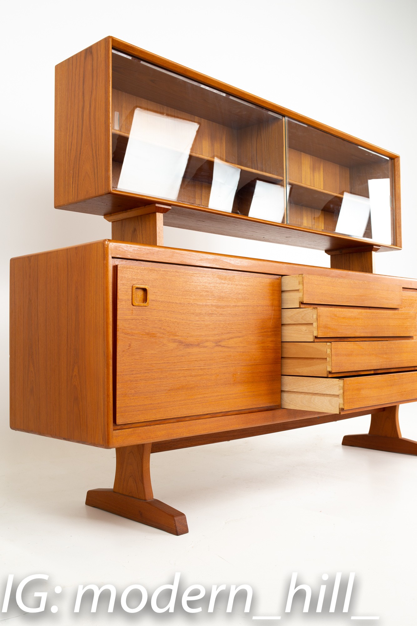 Images | Mid Century Modern Furniture - Mid Century Furniture Chicago