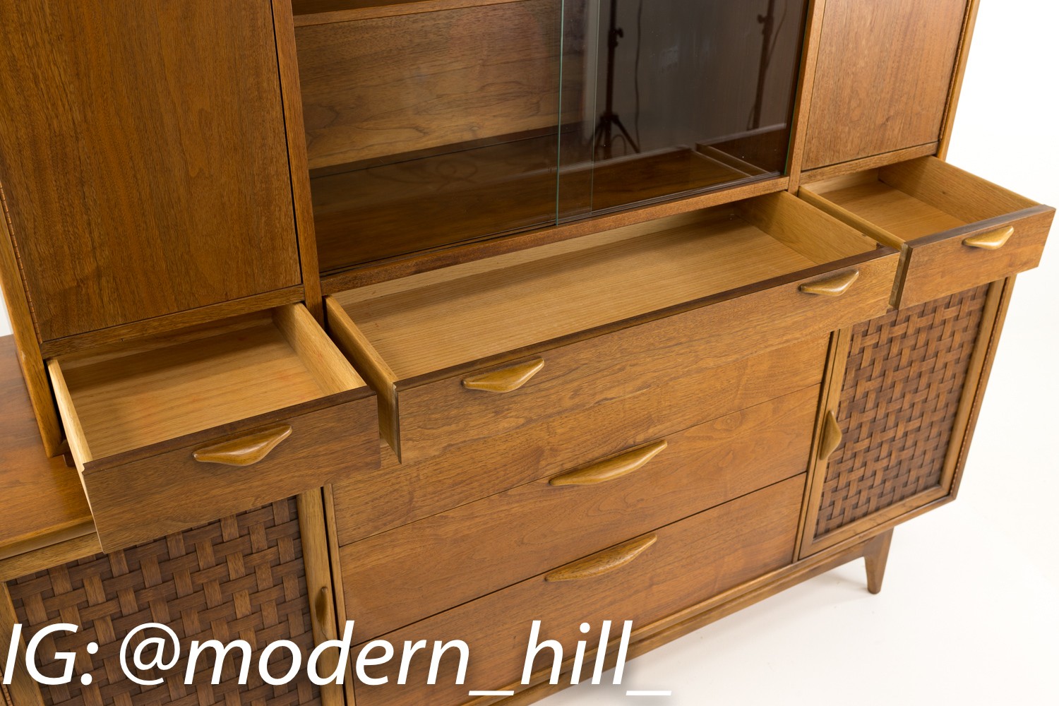Lane Perception Mid-century Credenza Buffet with Optional Hutch