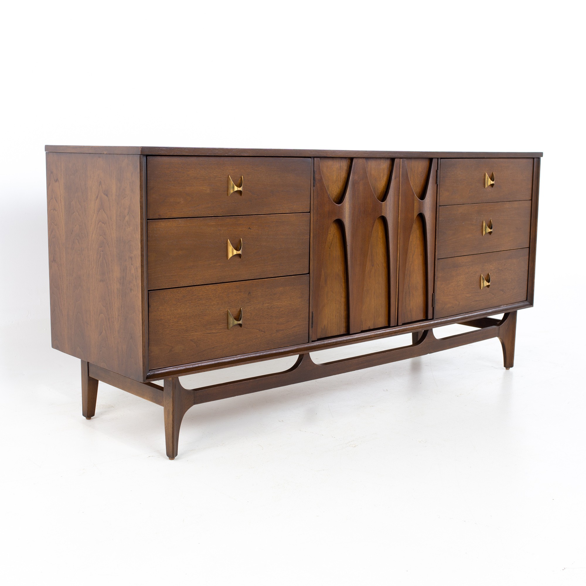 Broyhill Brasilia Mid Century 9 Drawer Lowboy Dresser