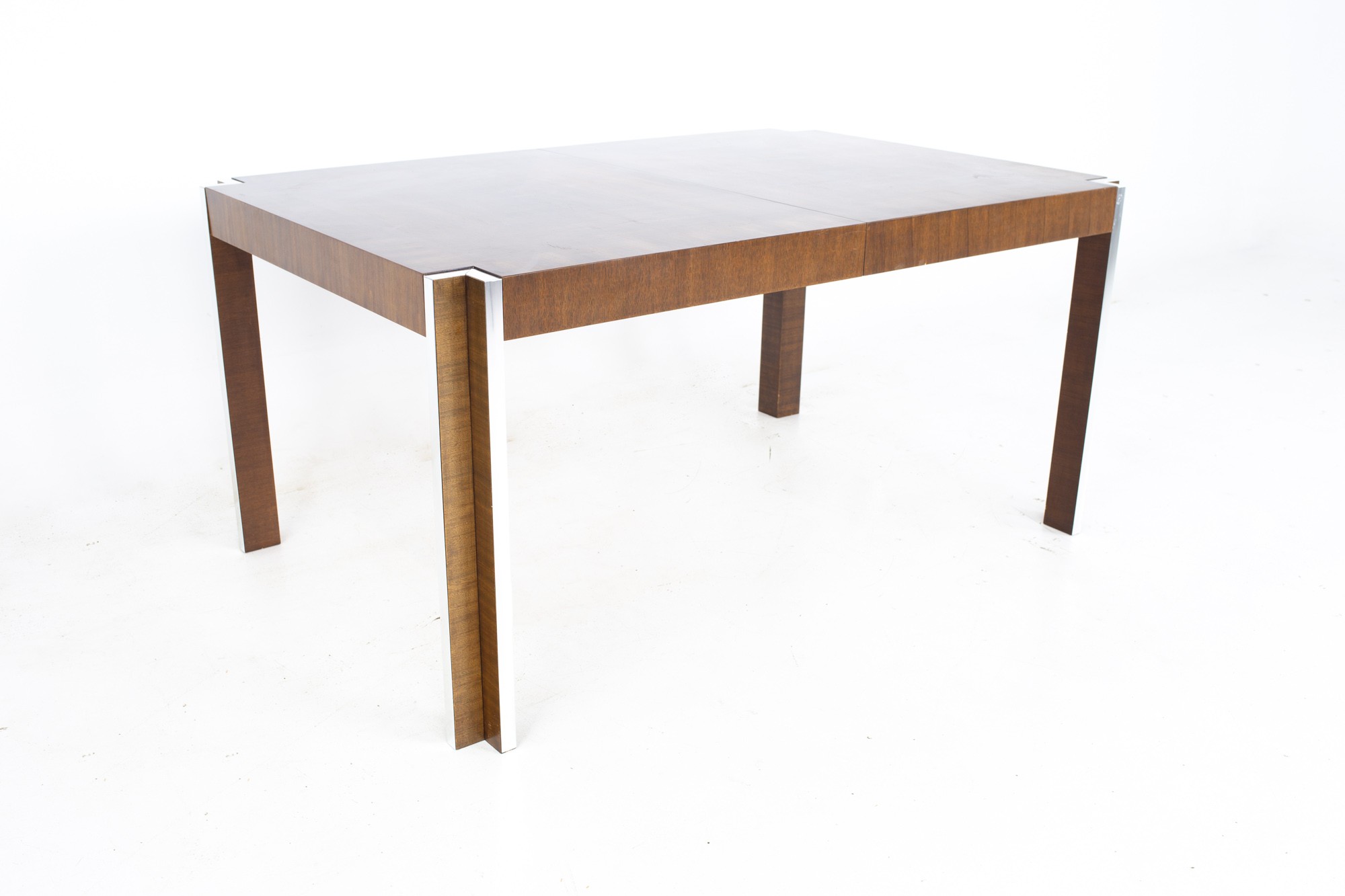 Thomasville Mid Century Walnut and Chrome Inlaid Expanding Dining Table