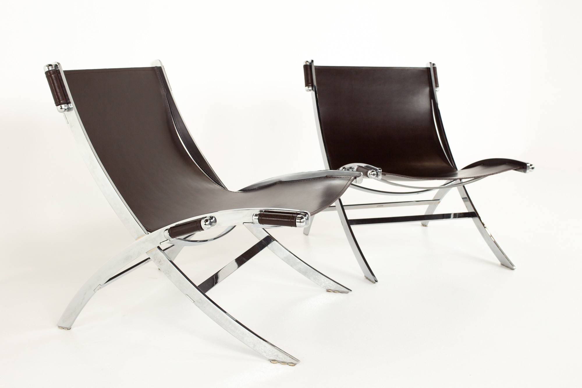 Paul Tuttle for Flexform Style Mid Century Brown Leather and Chrome Lounge Chairs Pair