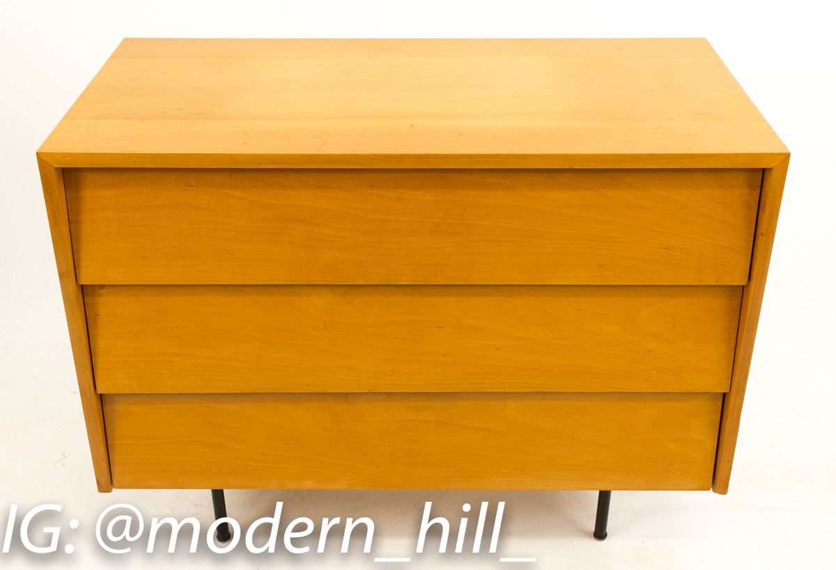Early Florence Knoll Maple Chest Dresser with Metal Legs