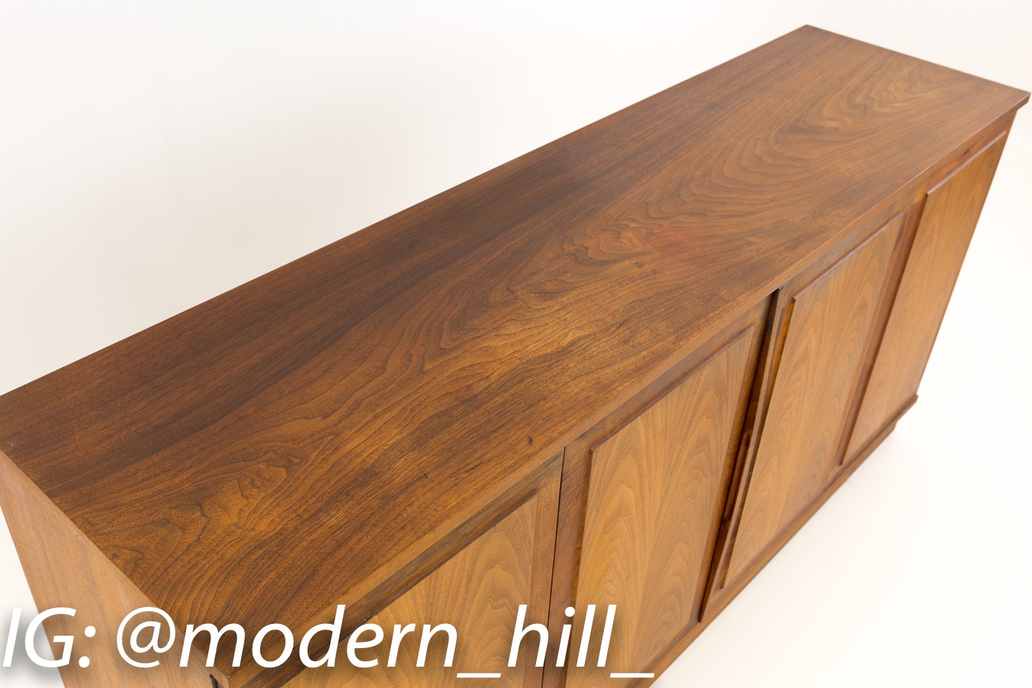 Merton Gershun for Dillingham Esprit Mid Century Sideboard Credenza and Hutch