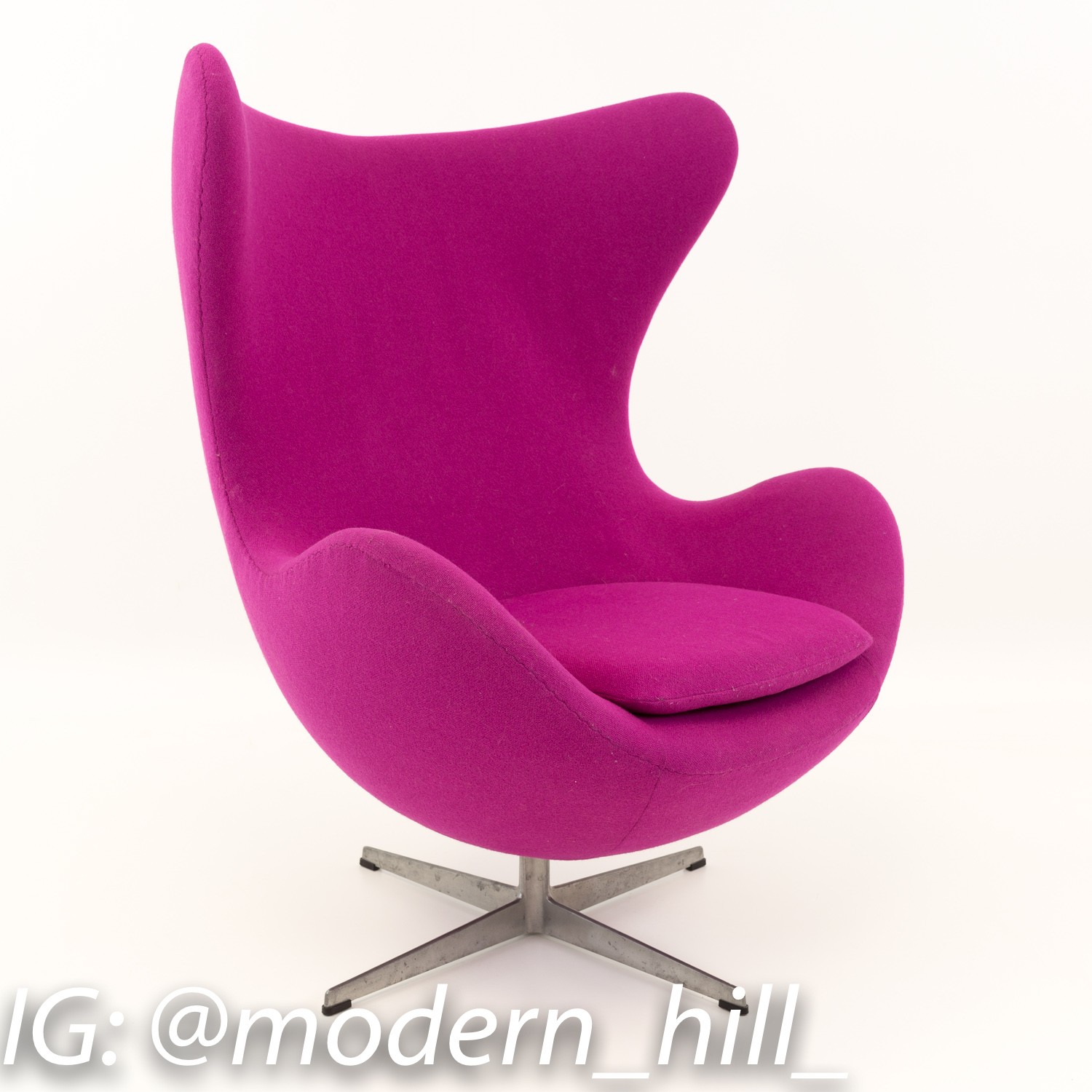 Arne Jacobsen for Fritz Hansen Mid Century Modern Egg Lounge Chair