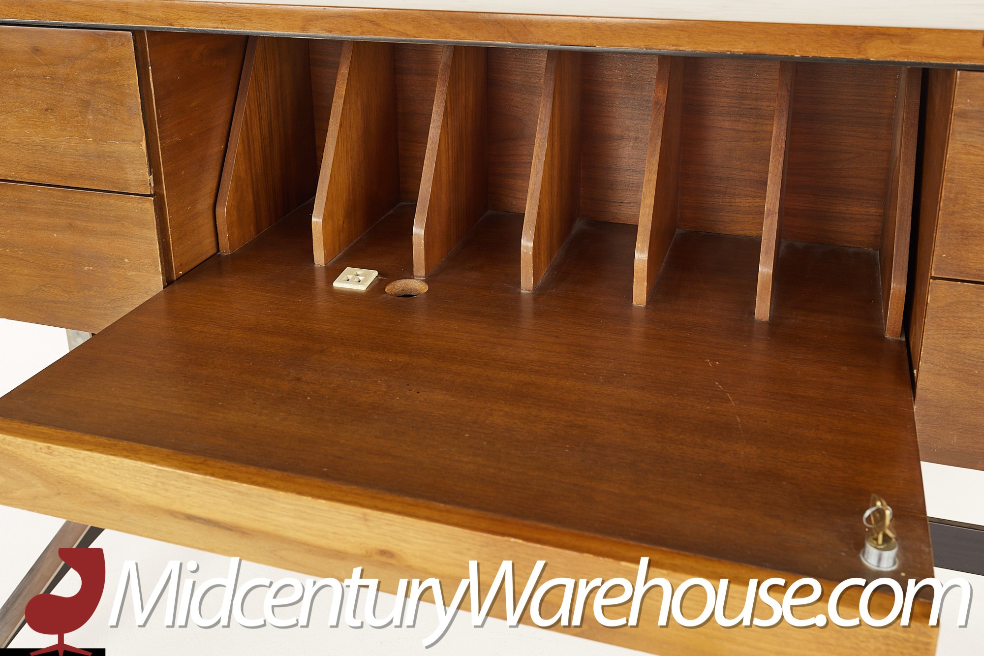 Images | Mid Century Modern Furniture - Mid Century Furniture Chicago