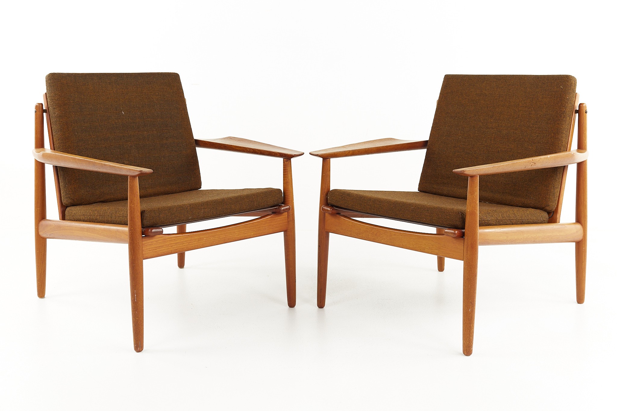 Arne Vodder Mid Century Danish Lounge Chairs - A Pair