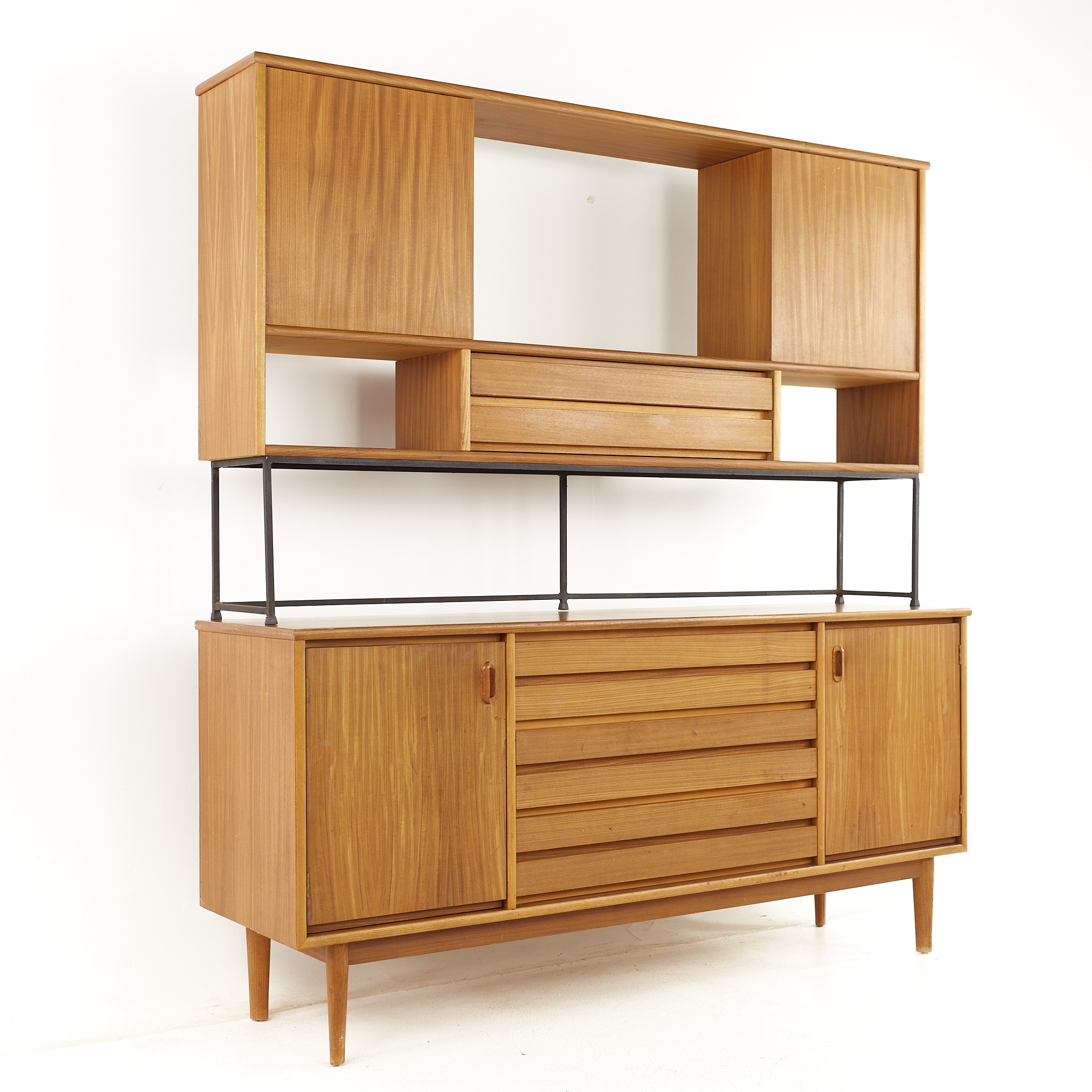 Stanley Mid Century Buffet and Hutch