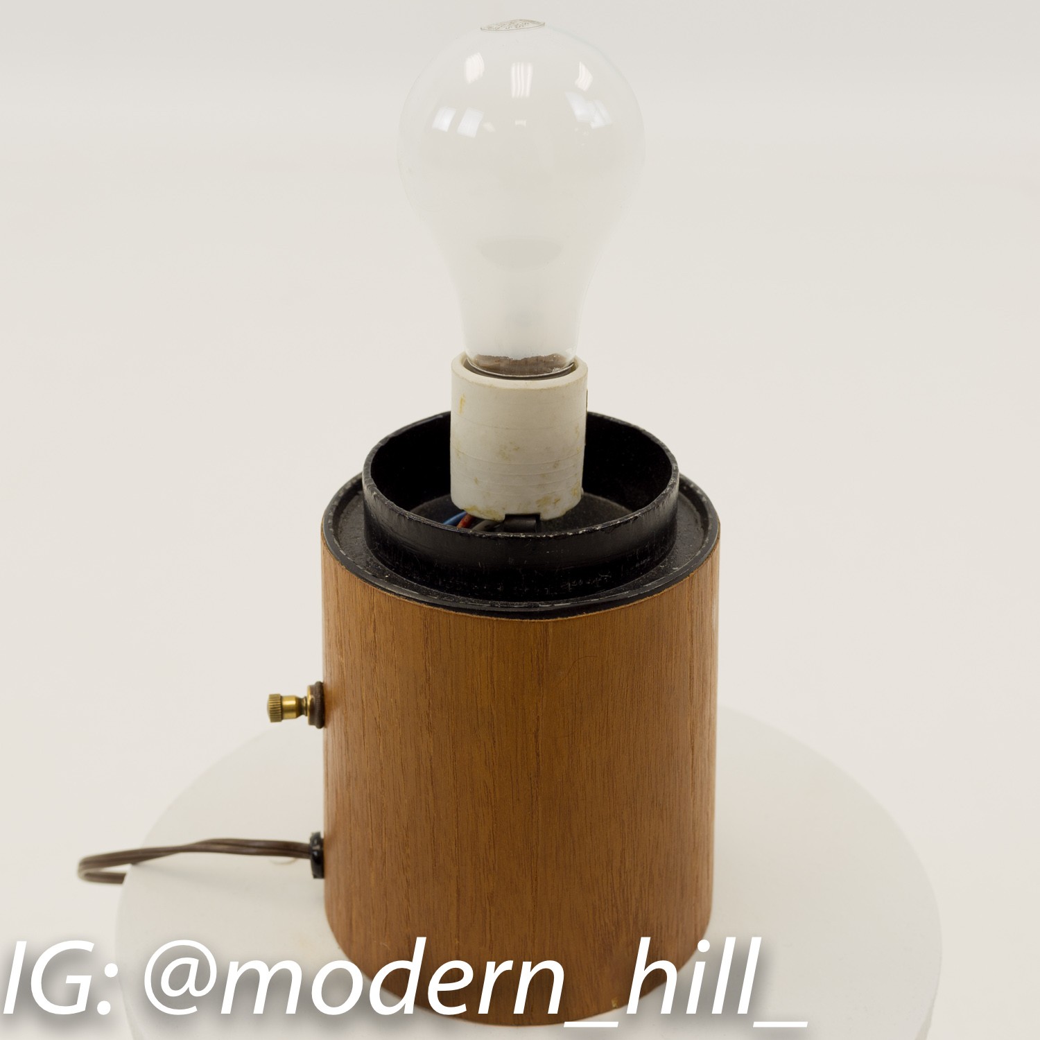 Laurel Mid Century Walnut and Mushroom Cone Glass Desk Lamp