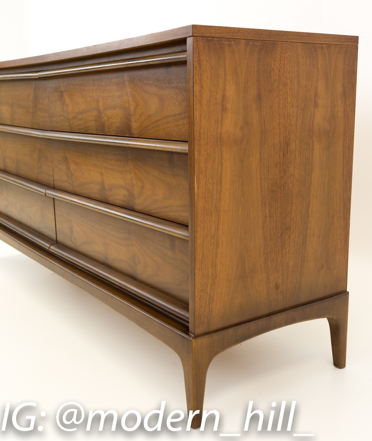 Lane Rhythm Paul Mccobb Style Mid Century Walnut 6 Drawer Lowboy Dresser with Optional Mirror