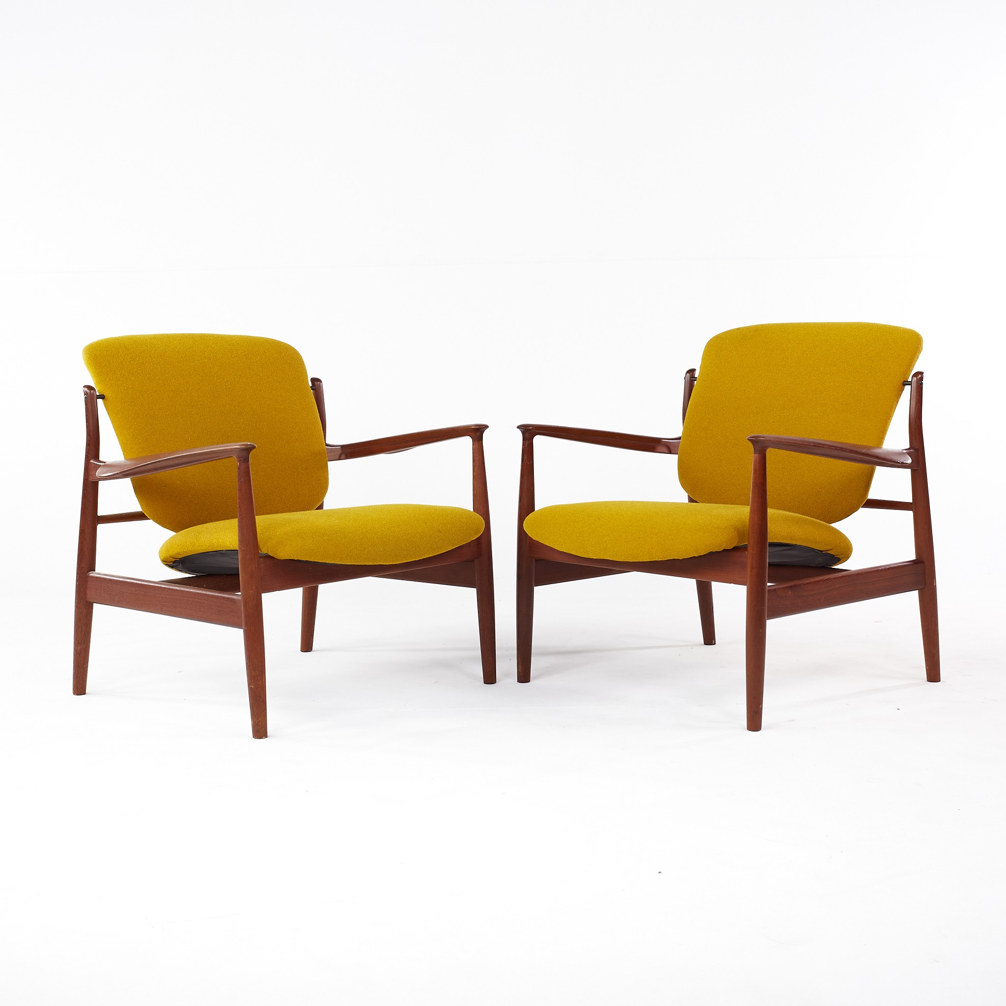 Finn Juhl Fj136 Mid Century Lounge Chairs - Pair