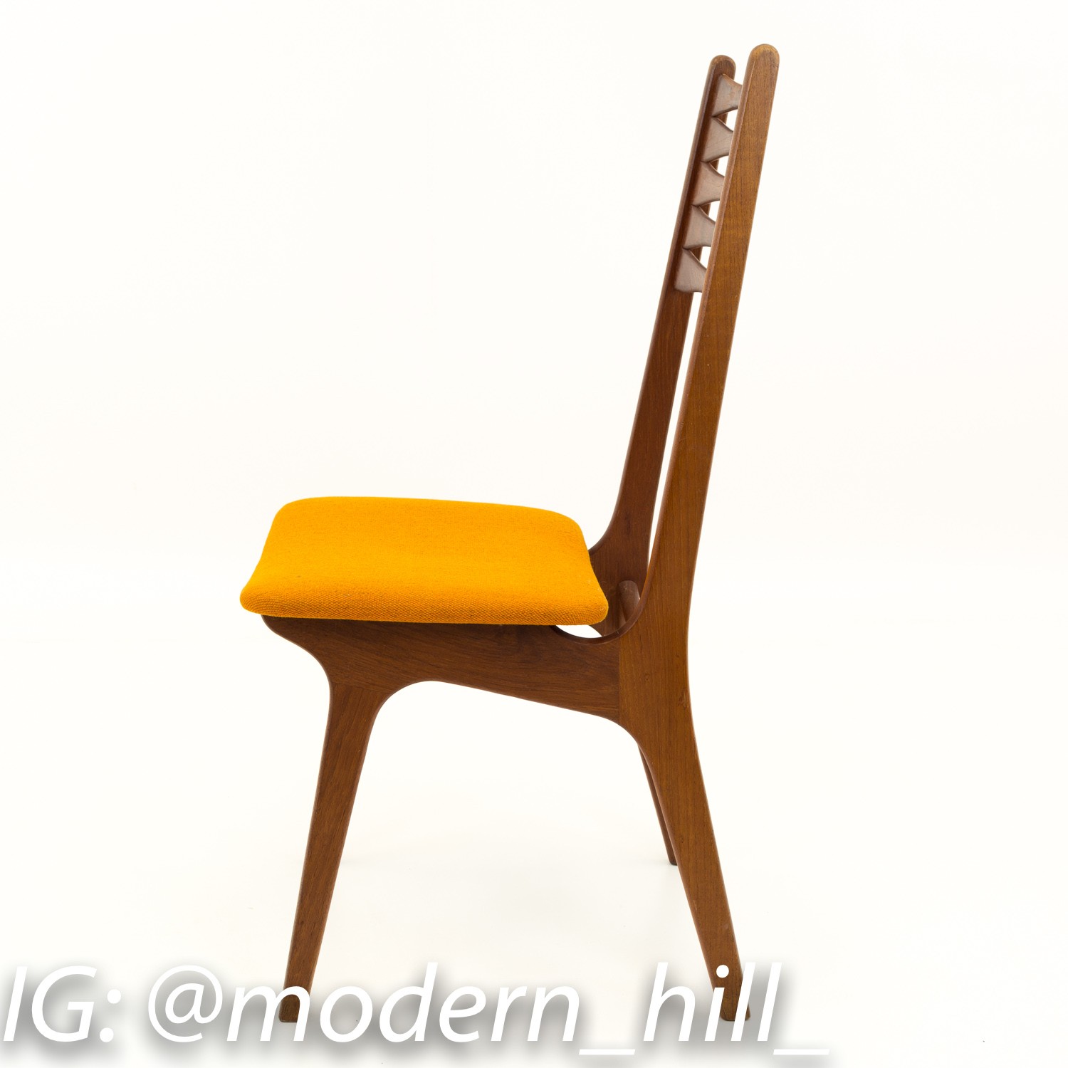 R Huber Niels Koefoeds Hornslet Style Mid Century Teak Bow Tie Ladderback Dining Chairs