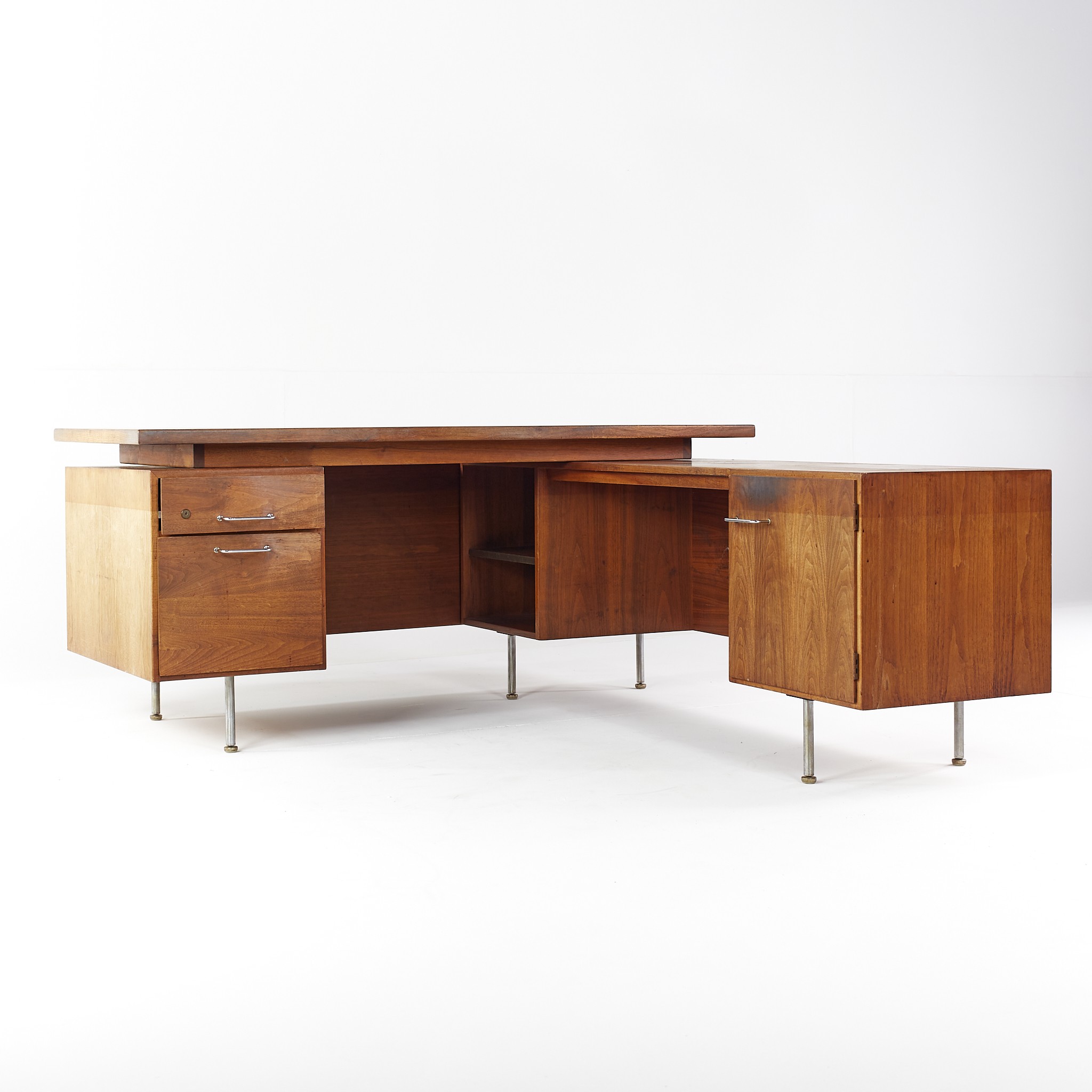 Jens Risom Mid Century Walnut L Shaped Corner Desk