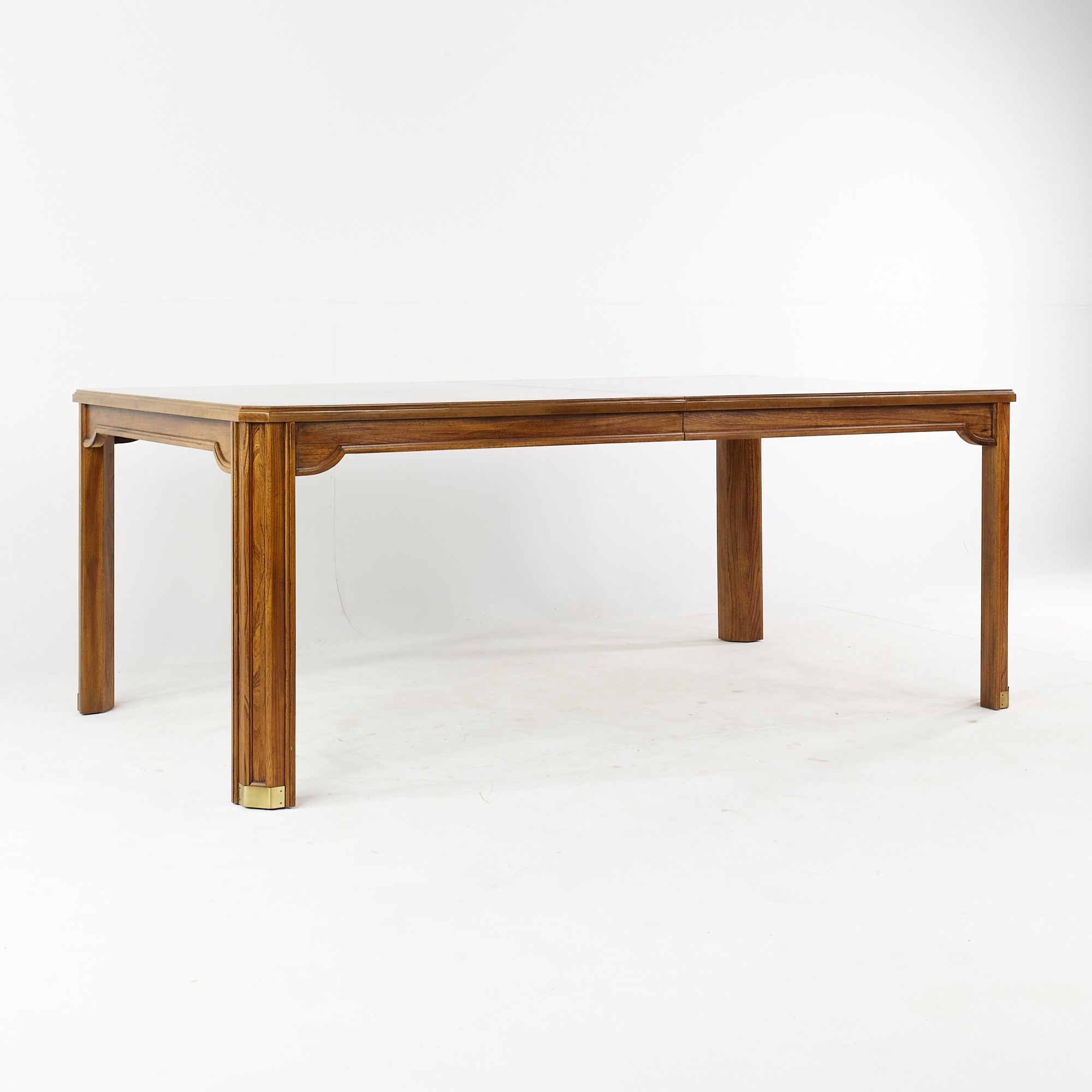 Hickory Manufacturing Company Mid Century Expanding Burlwood Inlaid Dining Table with 2 Leaves