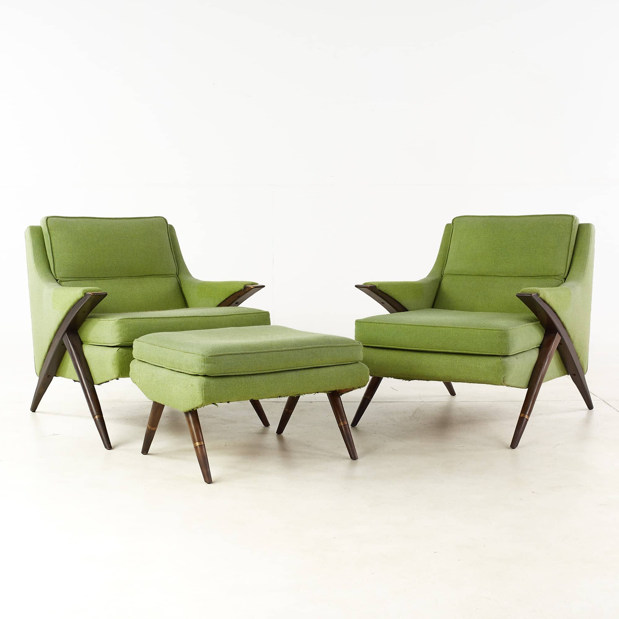 Karpen of California Mid Century Reading Lounge Chairs and Ottoman - Pair