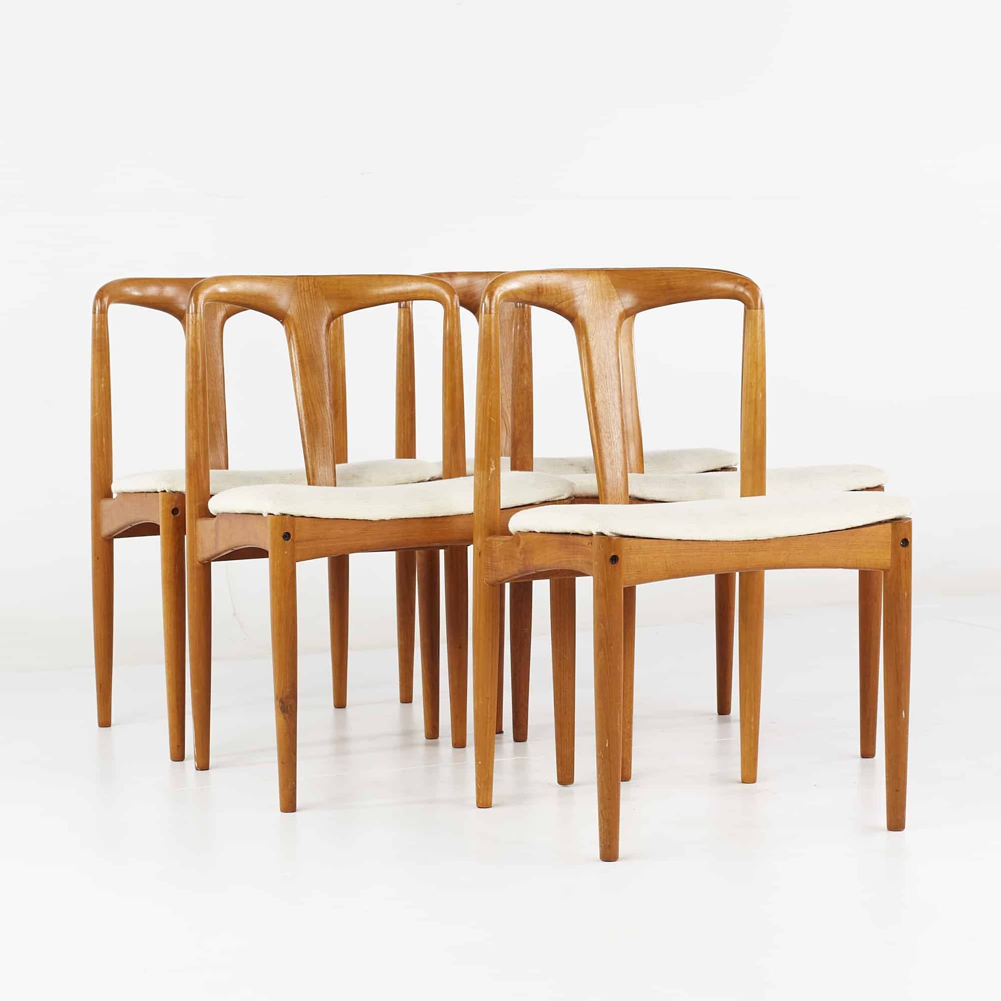Images | Mid Century Modern Furniture - Mid Century Furniture Chicago Johannes Andersen Juliane Style D-scan Mid Century Teak Dining Chairs - Set of 5