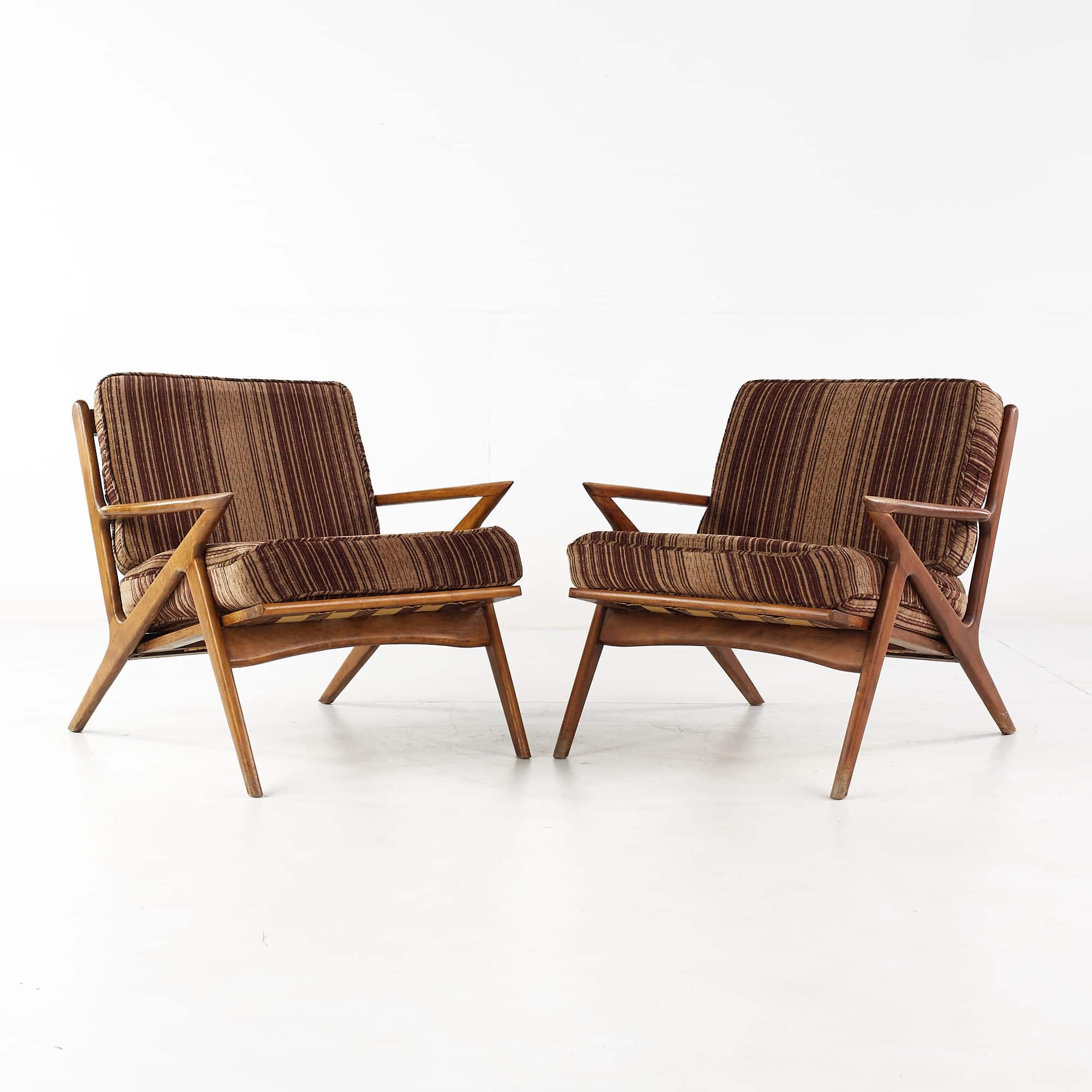 Poul Jensen Style Mid Century Walnut Z Lounge Chairs Pair