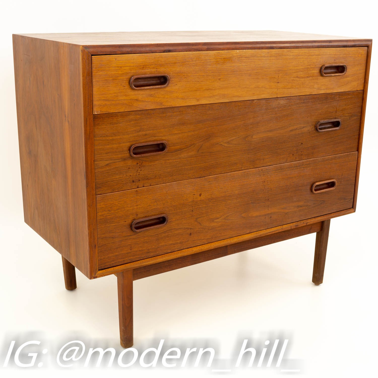 Jack Cartwright for Founders Mid Century Modern Danish Style 3 Drawer Chest of Drawers - Matching Pair