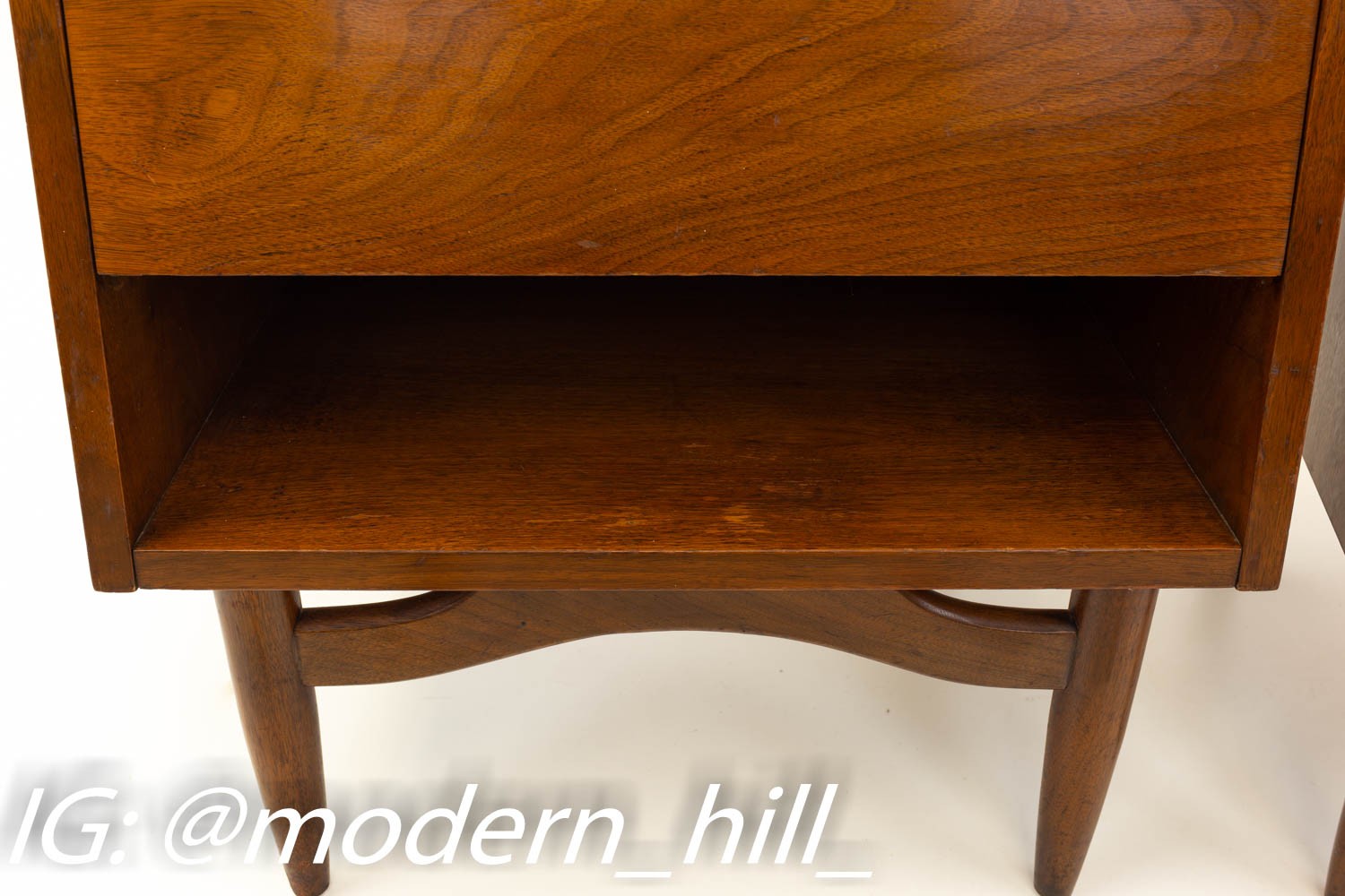 Images | Mid Century Modern Furniture - Mid Century Furniture Chicago Merton Gershun for American of Martinsville Mid Century Nightstands - Matching Pair