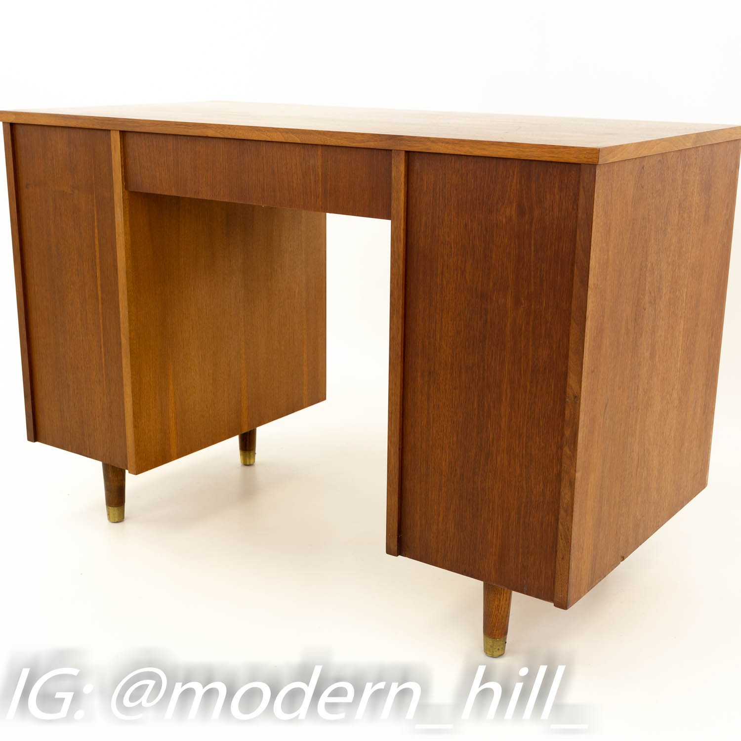 Sligh Mid Century Modern Walnut Desk