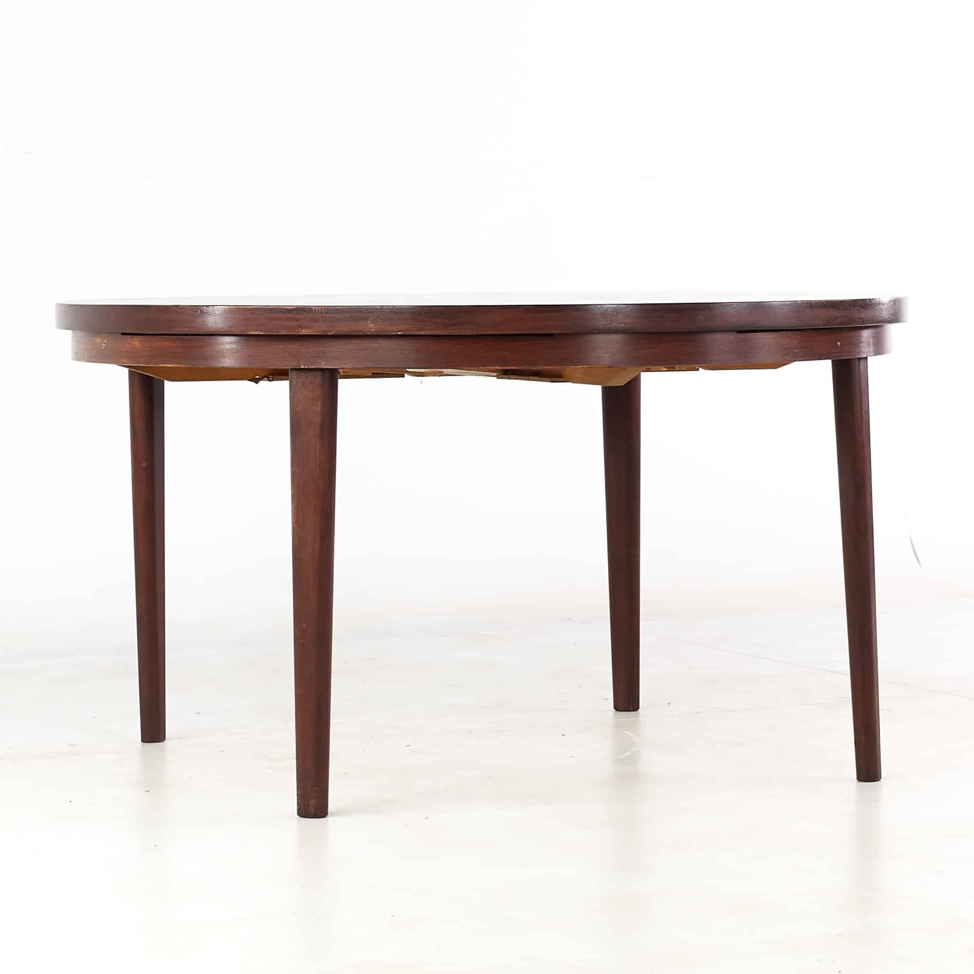 Dyrlund Mid Century Rosewood Lotus Round Expanding Dining Table