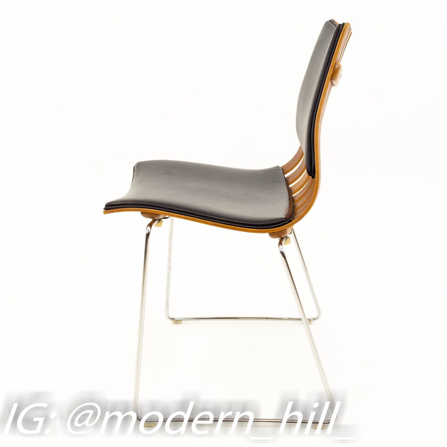 Hans Brattrud Mid Century Teak Padded Scandia Chair for Hove Mobler