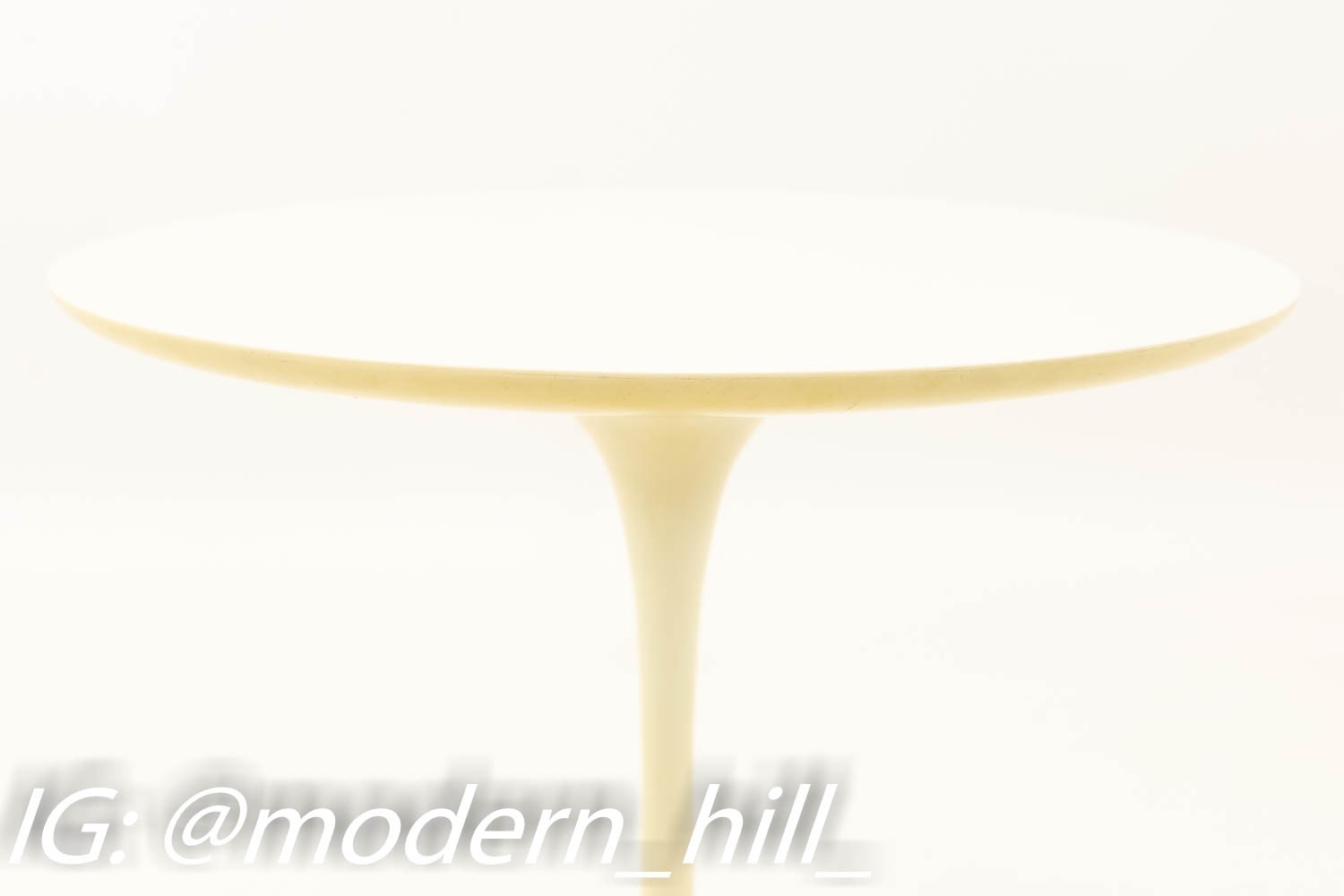 Saarinen Tulip Mid Century Modern Side End Table