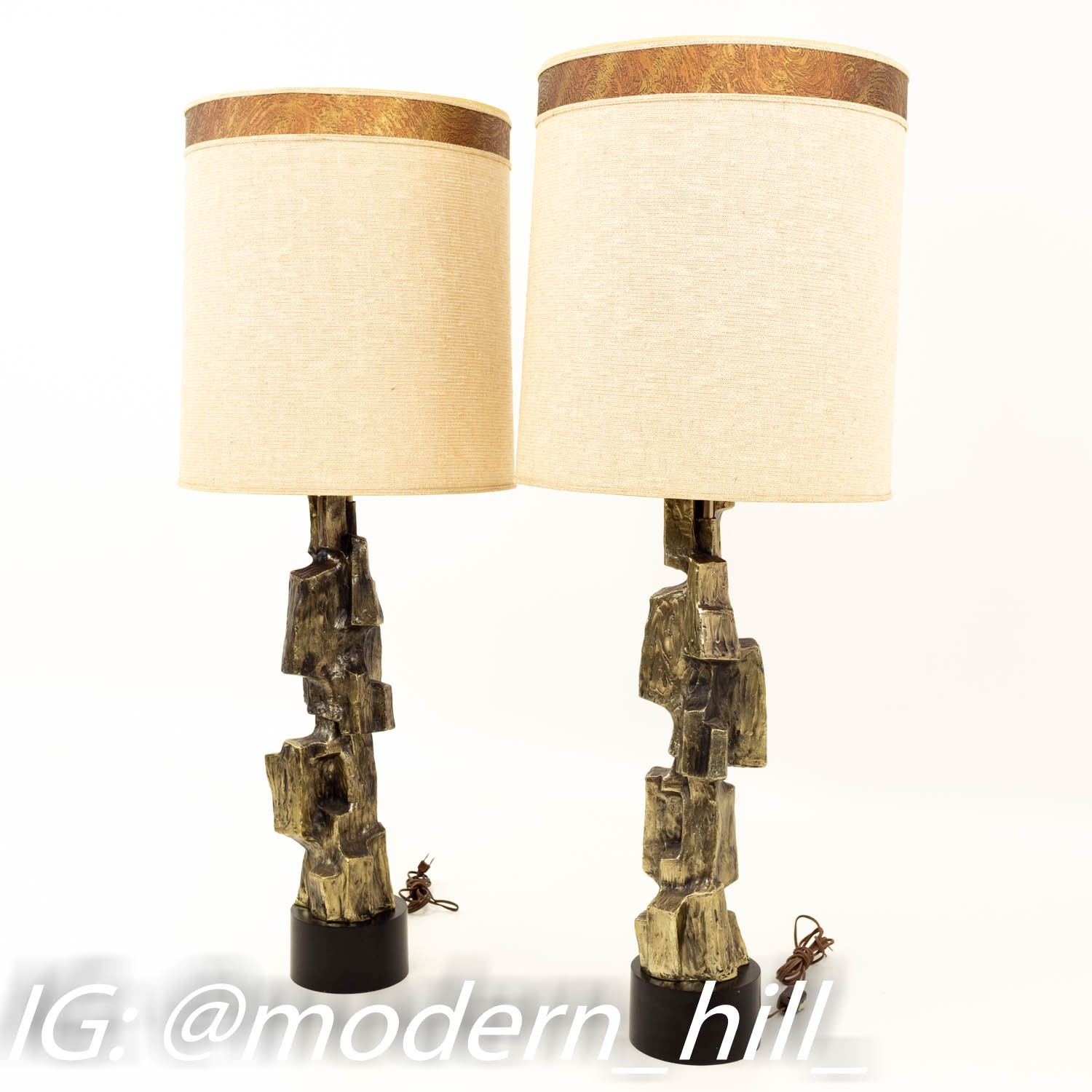 Richard Barr and Harold Weiss for Laurel Tall Weathered Brass Mid Century Table Lamp with Original Shades