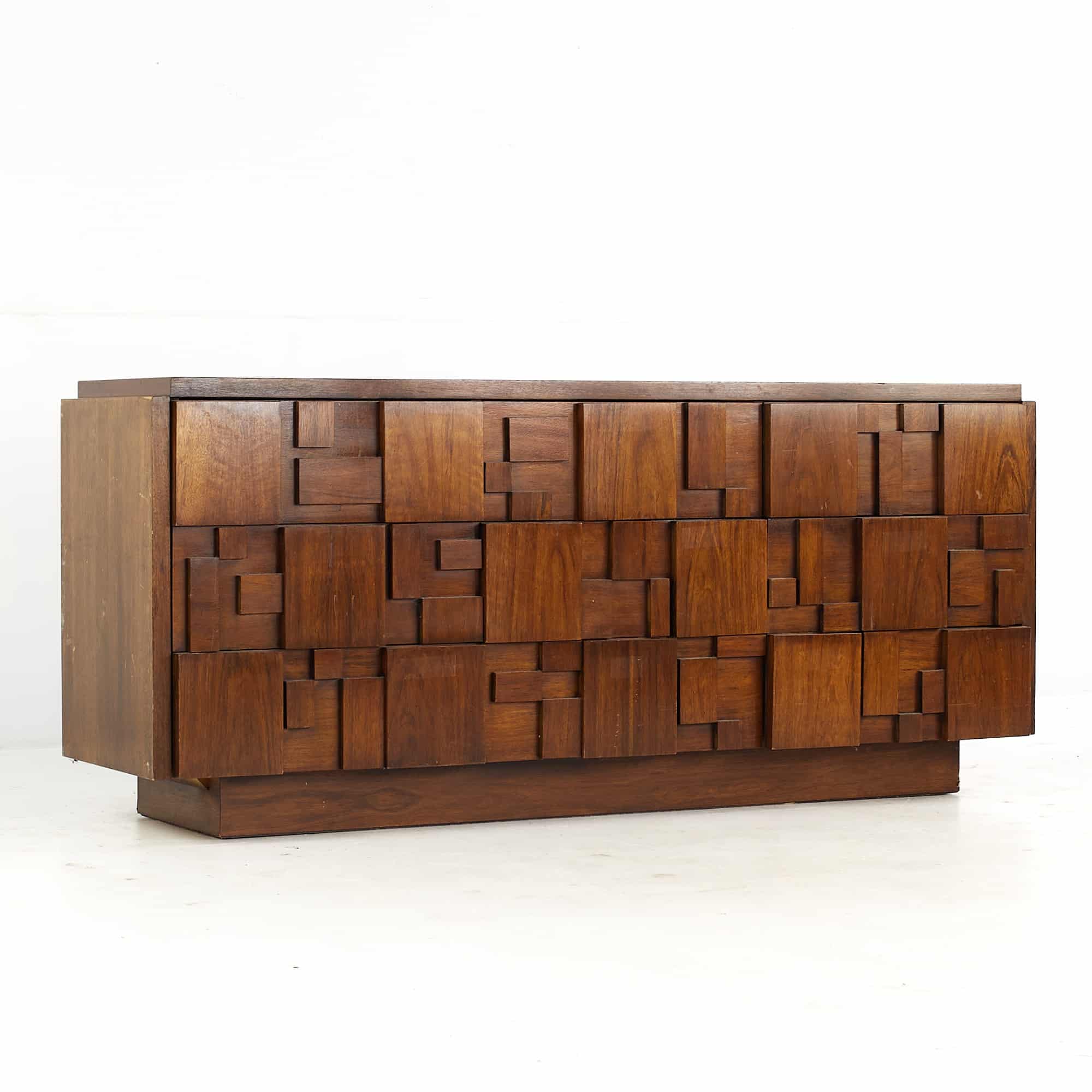 Lane Brutalist Staccato Mid Century 9 Drawer Walnut Lowboy Dresser