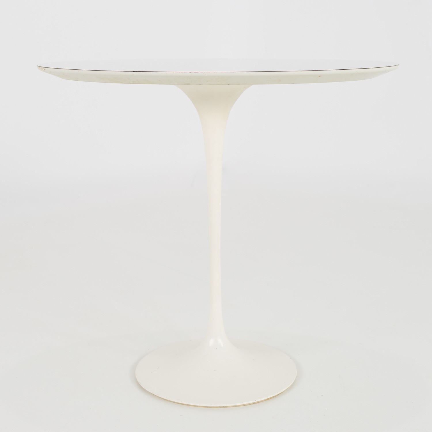 Eero Saarinen for Knoll Mid Century Laminate Side End Table