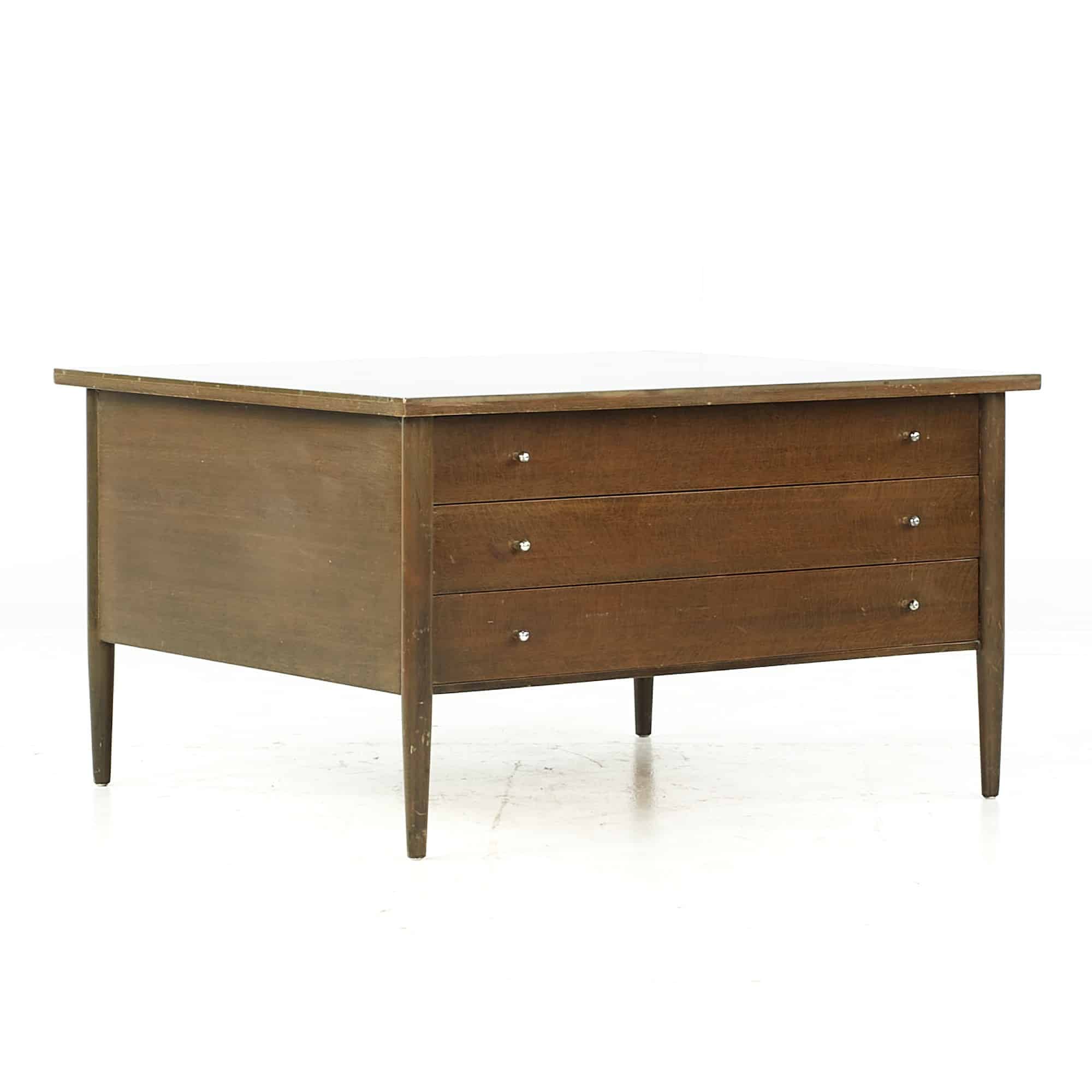 Paul Mccobb for Calvin Connoisseur Collection Mid Century Side Table