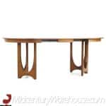 broyhill brasilia mid century walnut pedestal table with 3 leaves