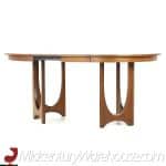 broyhill brasilia mid century walnut pedestal table with 3 leaves