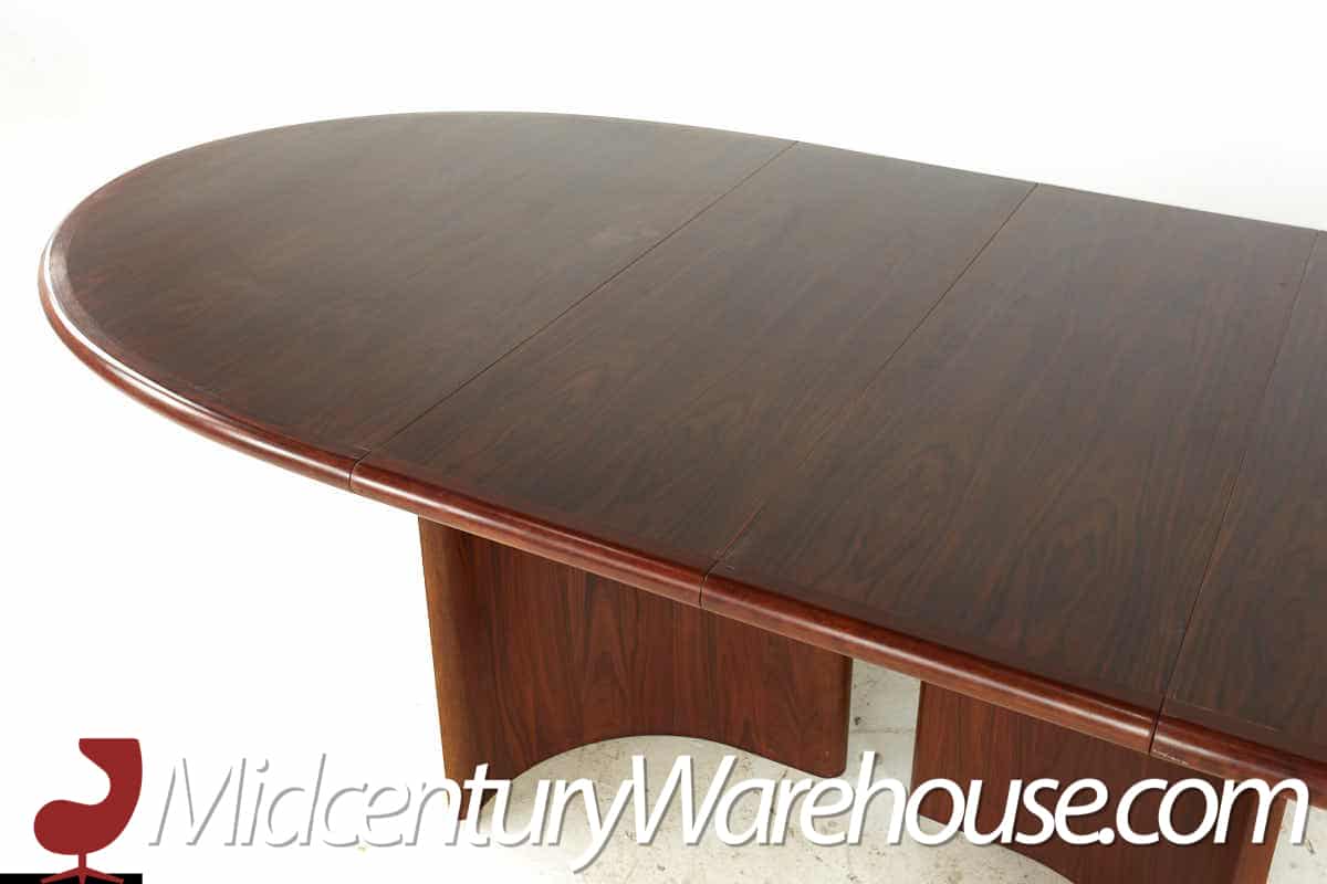 Skovmand & Andersen Mid Century Rosewood Expanding Dining Table with 2 Leaves