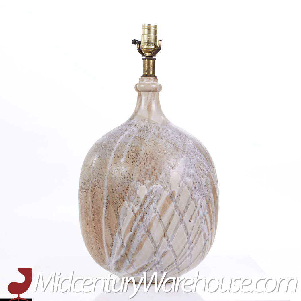 Mid Century Tan Drip Glaze Pottery Lamp