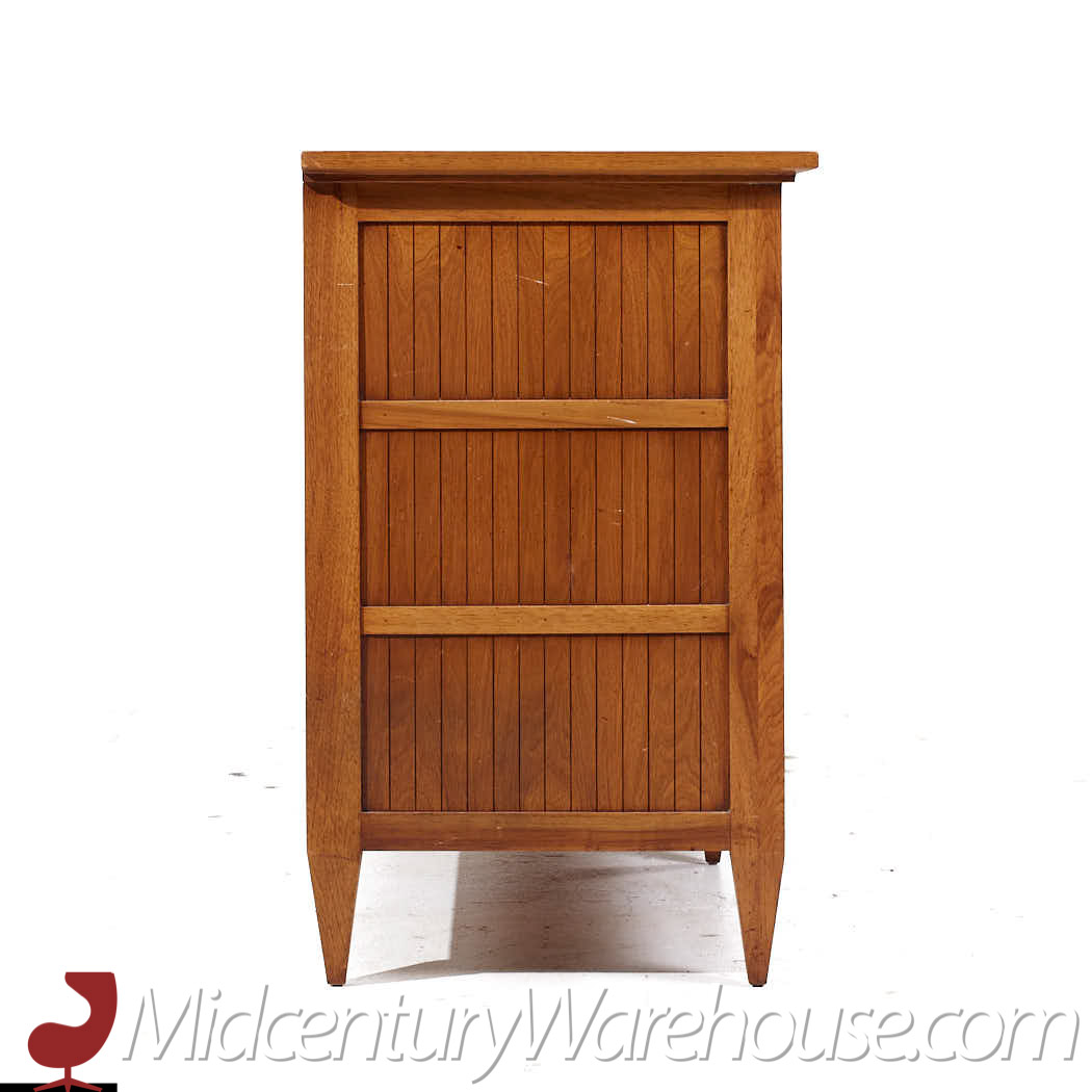 Tomlinson Sophisticate Mid Century Walnut Lowboy Dresser