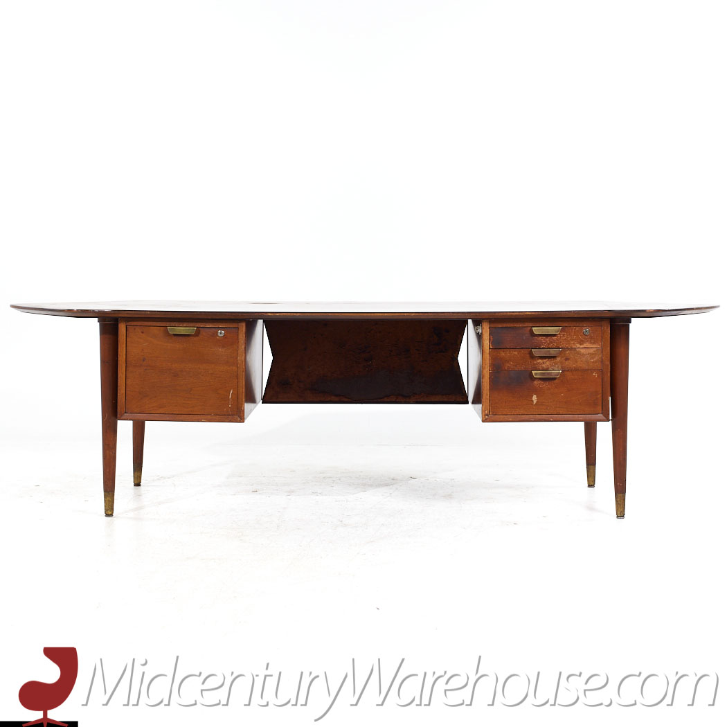 Standard Furniture Mid Century Walnut Boomerang Executive Desk