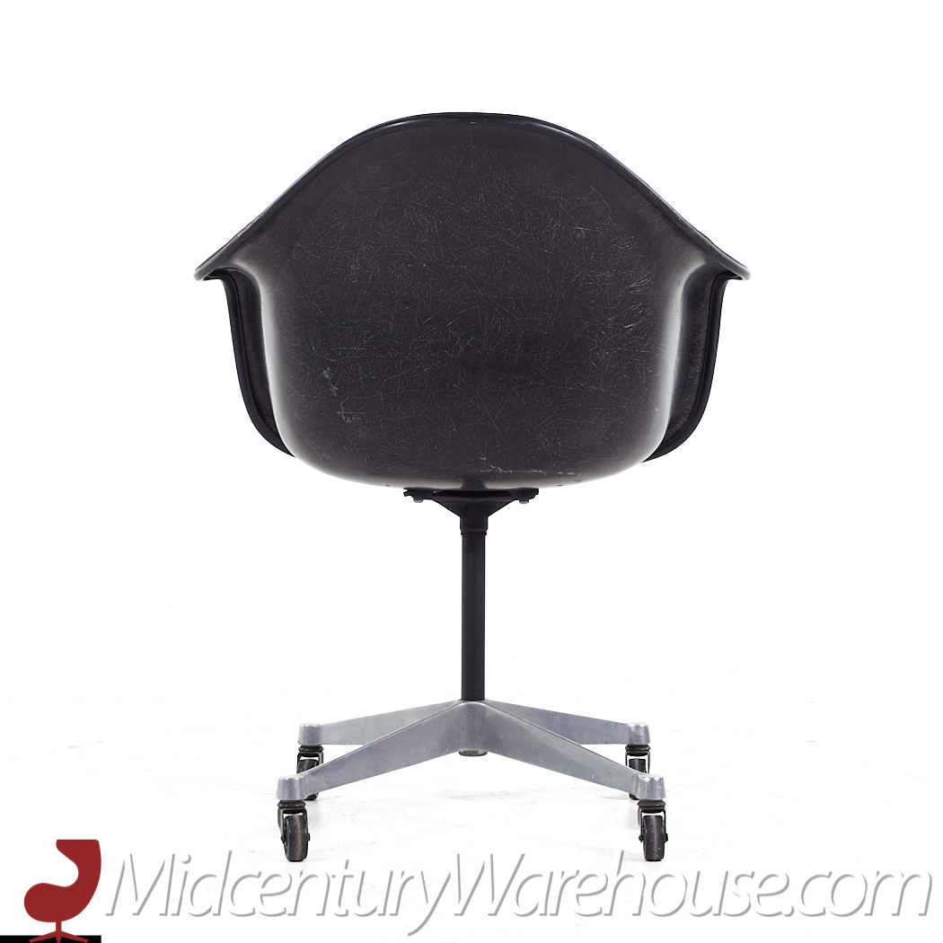 Eames for Herman Miller Mid Century Purple Padded Fiberglass Swivel Office Chair