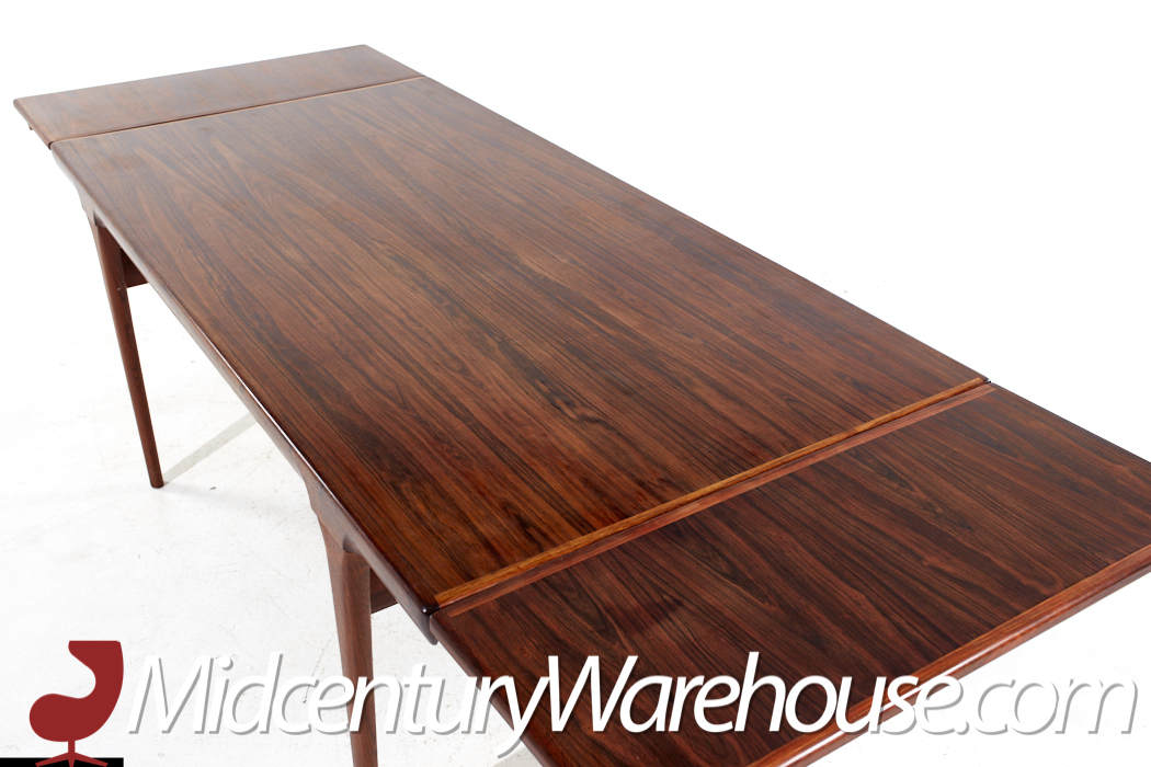 Niels Moller Mid Century Danish Rosewood Hidden Leaf Expanding Dining Table with 2 Leaves