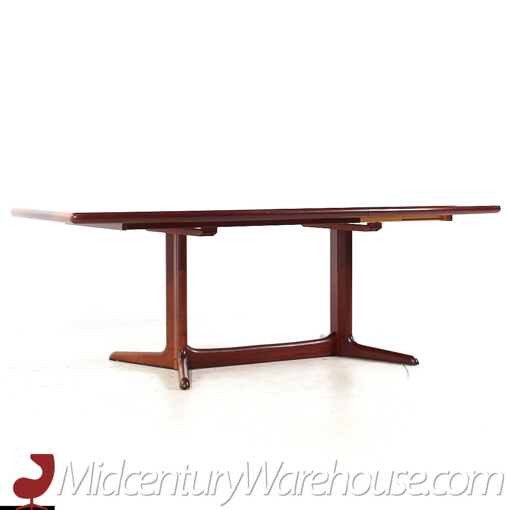Skovby Mid Century Rosewood Expanding Dining Table with 2 Leaves