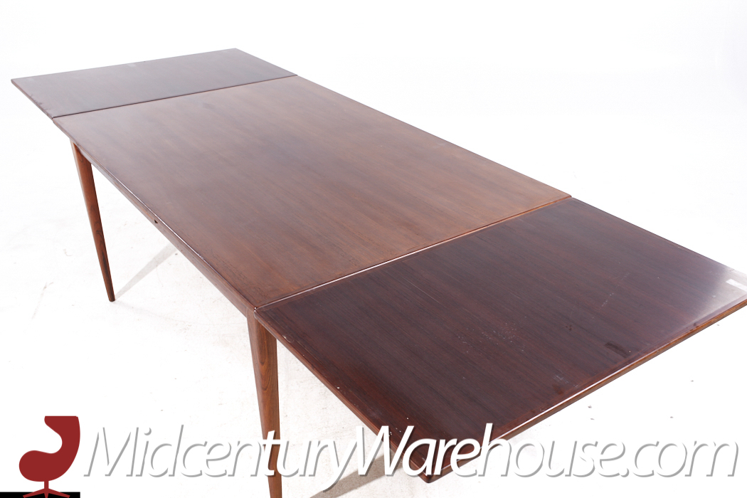 Johannes Andersen Style Mid Century Rosewood Hidden Leaf Dining Table