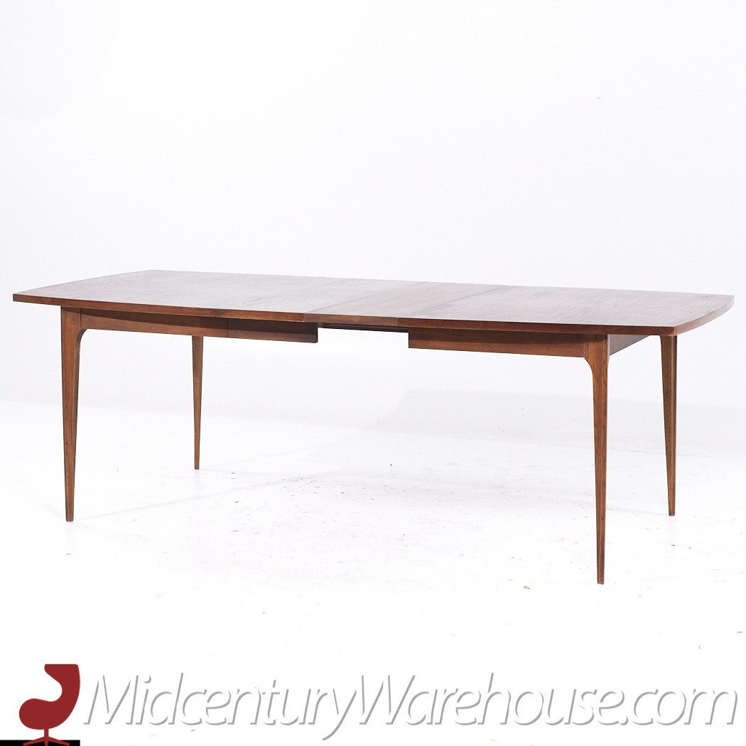 Broyhill Brasilia Mid Century Walnut Expanding Dining Table with 3 Leaves