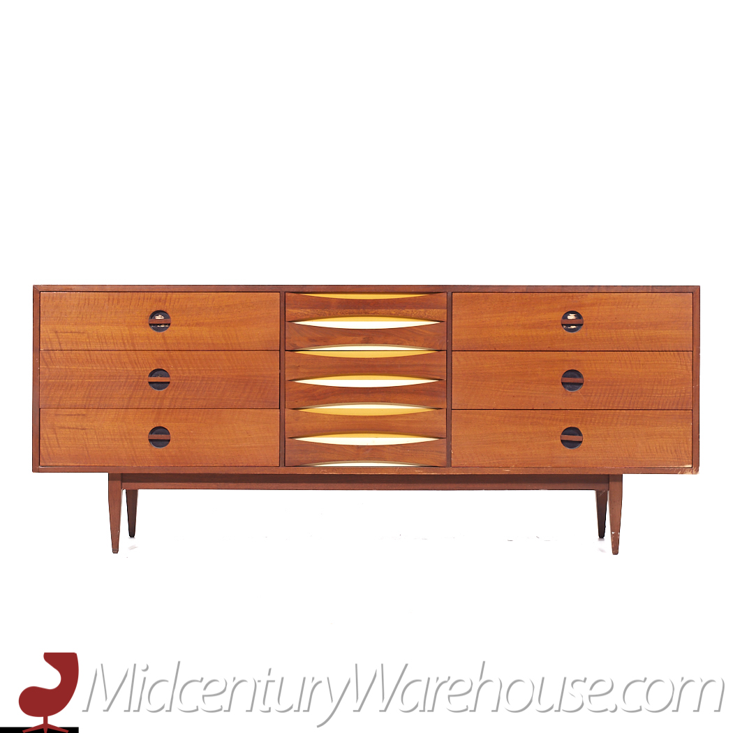 Arne Vodder Style West Michigan Furniture Mid Century Walnut Lowboy Dresser
