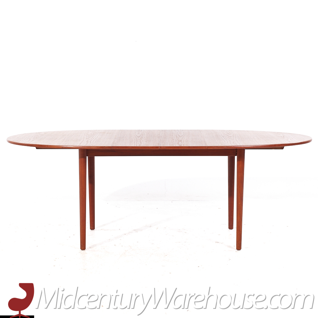 Peter Hvidt Mid Century Danish Teak Oval Expanding Dining Table with 2 Leaves