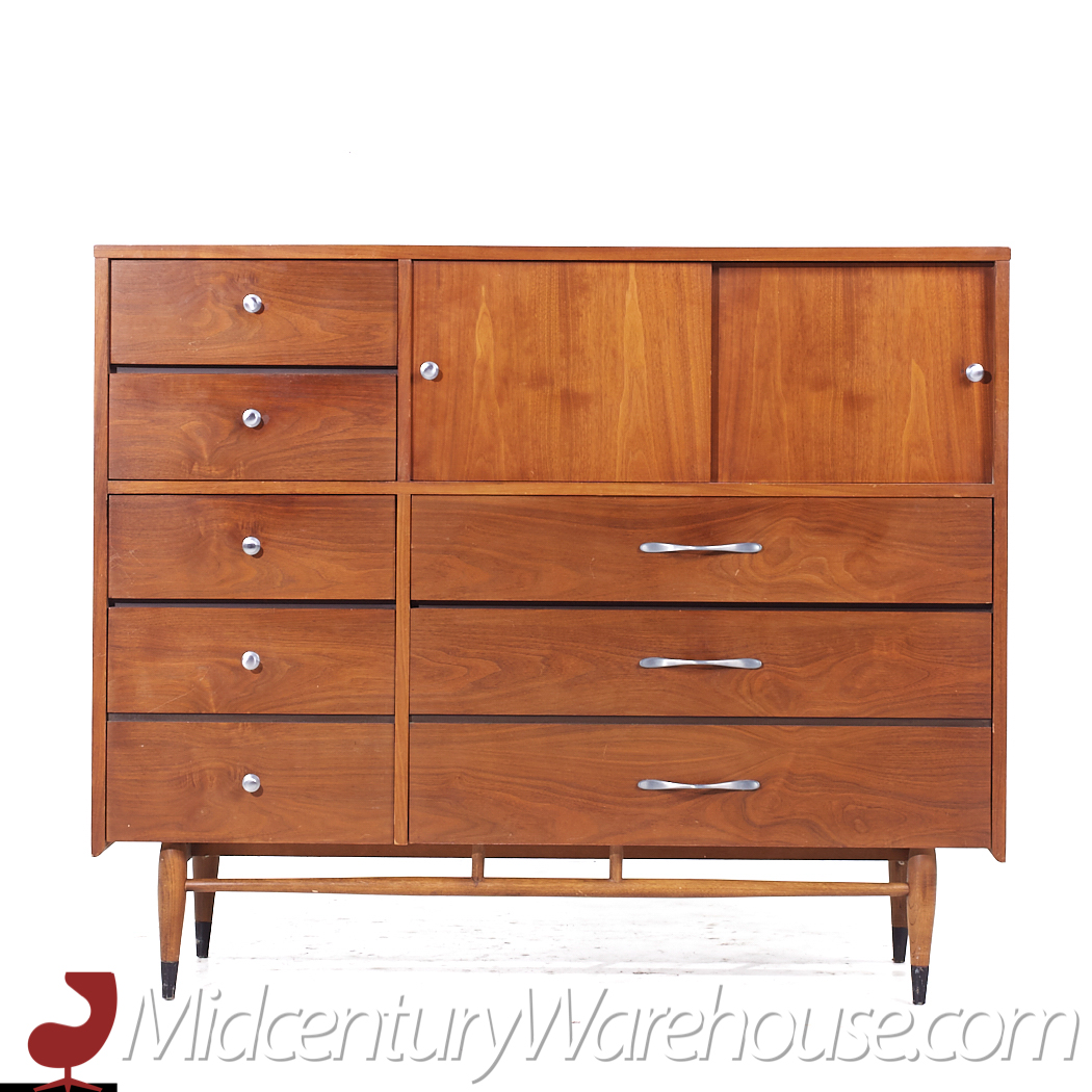 Lane Acclaim Magna Mid Century Walnut Dresser