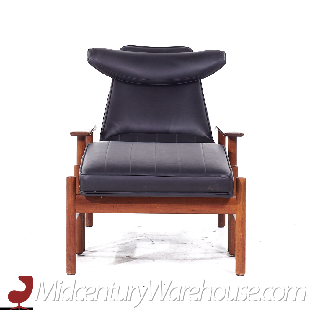 Sven Ivar Dysthe for Dokka Möbler Mid Century Norwegian Teak Reclining Lounge Chair and Ottoman