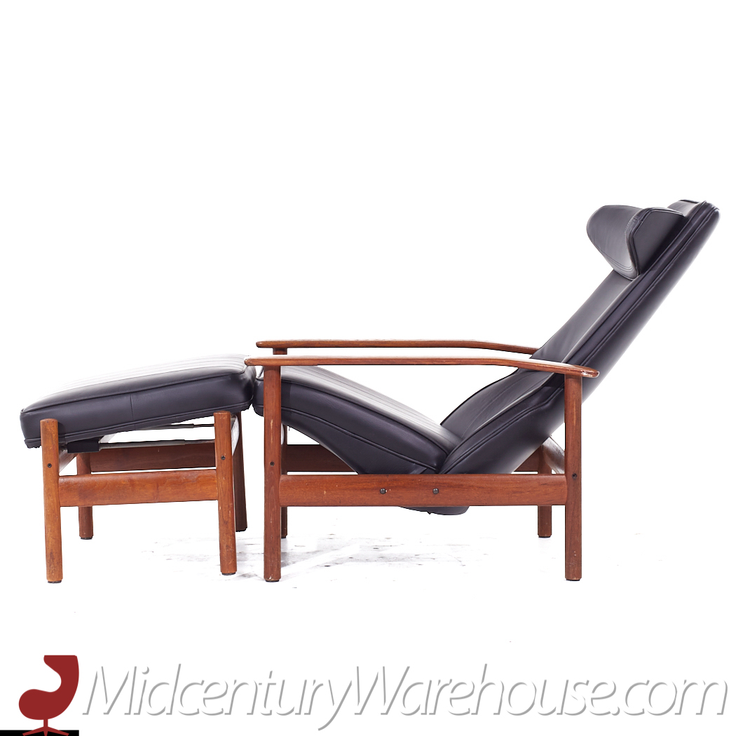 Sven Ivar Dysthe for Dokka Möbler Mid Century Norwegian Teak Reclining Lounge Chair and Ottoman