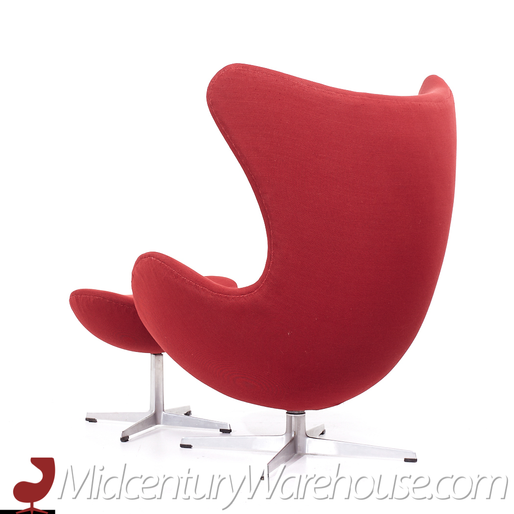 Arne Jacobsen for Fritz Hansen Mid Century Egg Chair and Ottoman